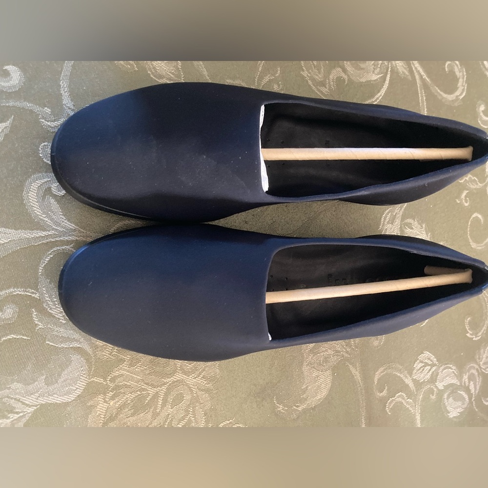 Ecco stretch comfort shoes